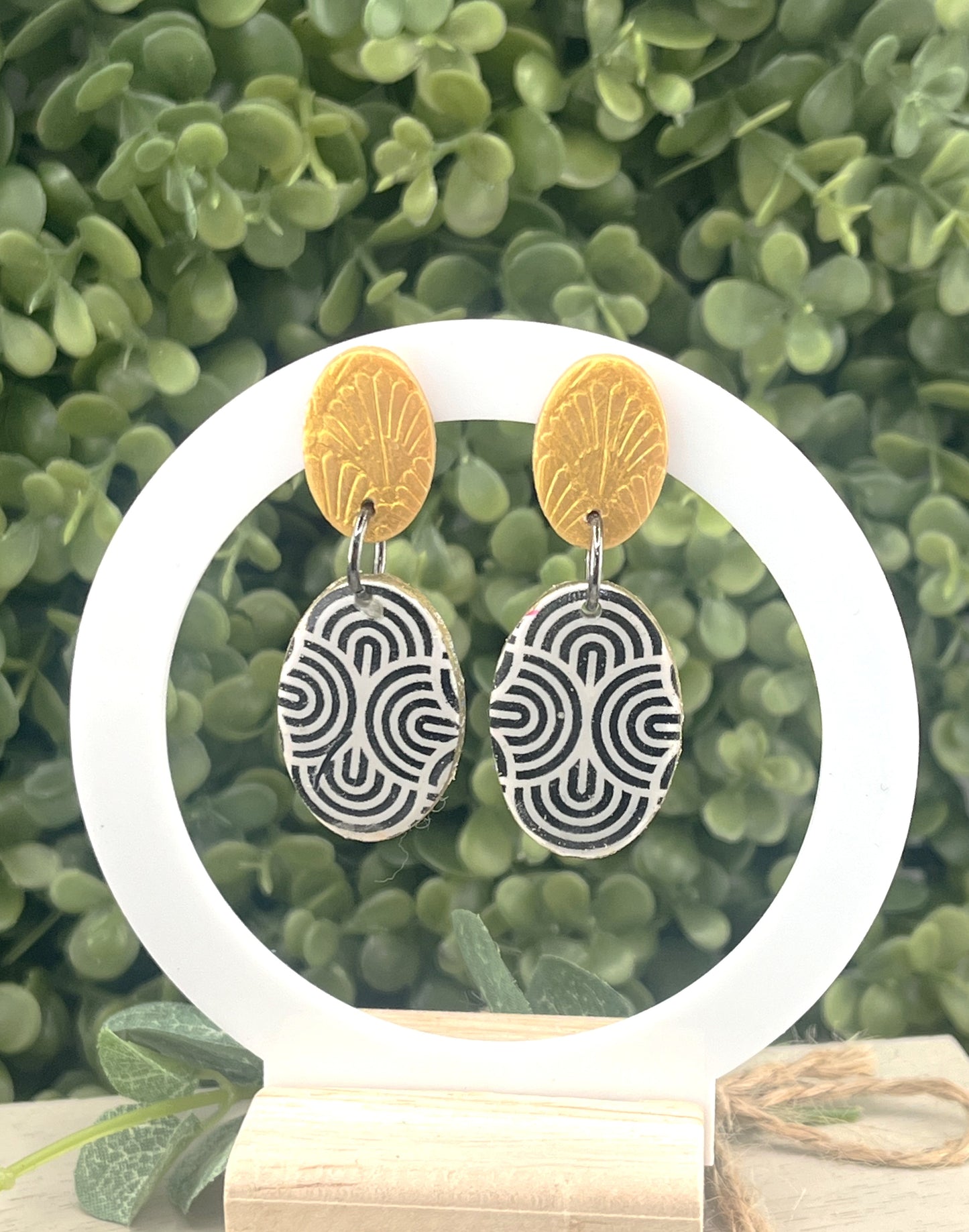 Art Deco Spirals