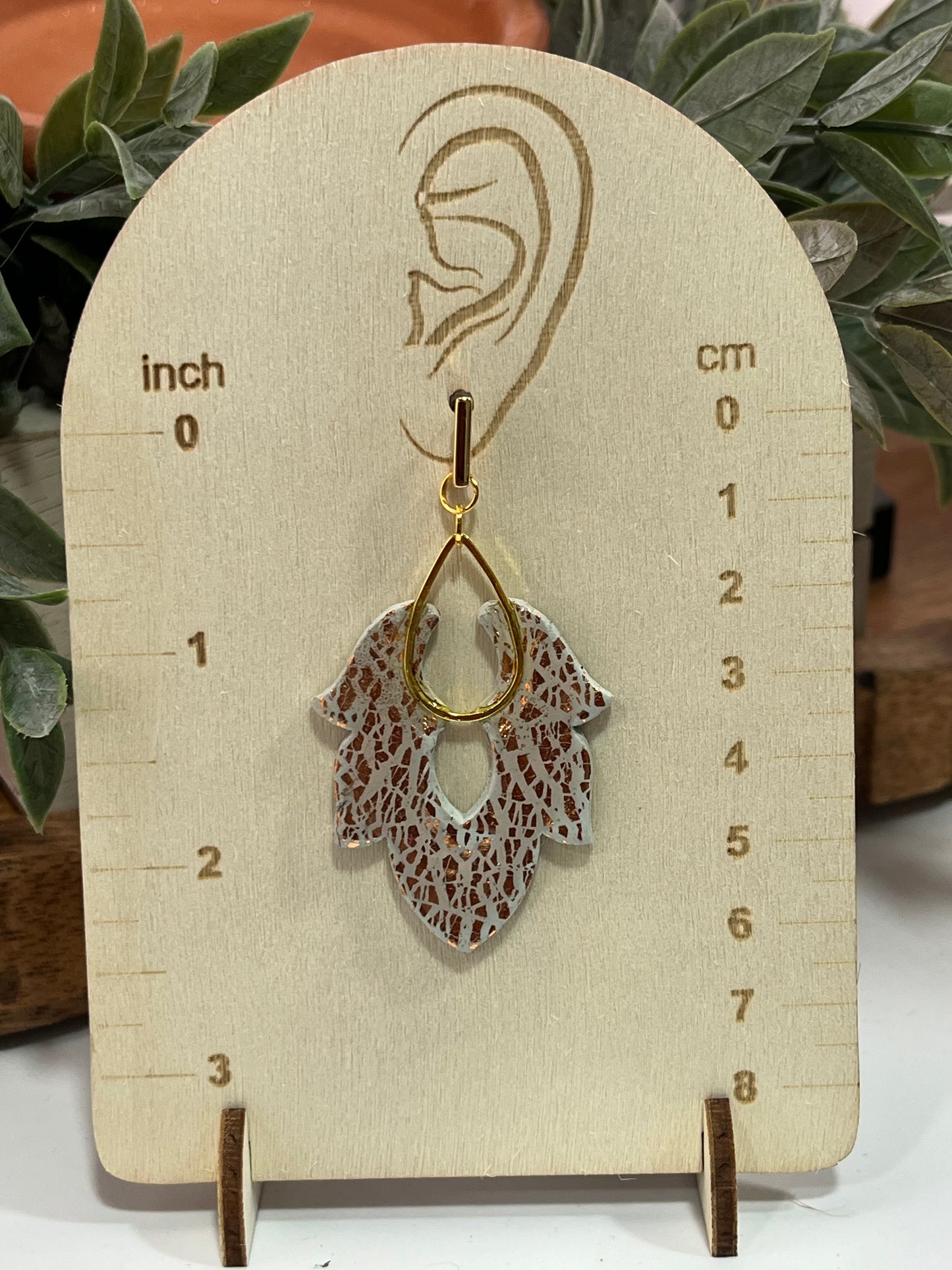 Gold Leaf Art Deco Earring