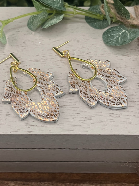 Gold Leaf Art Deco Earring