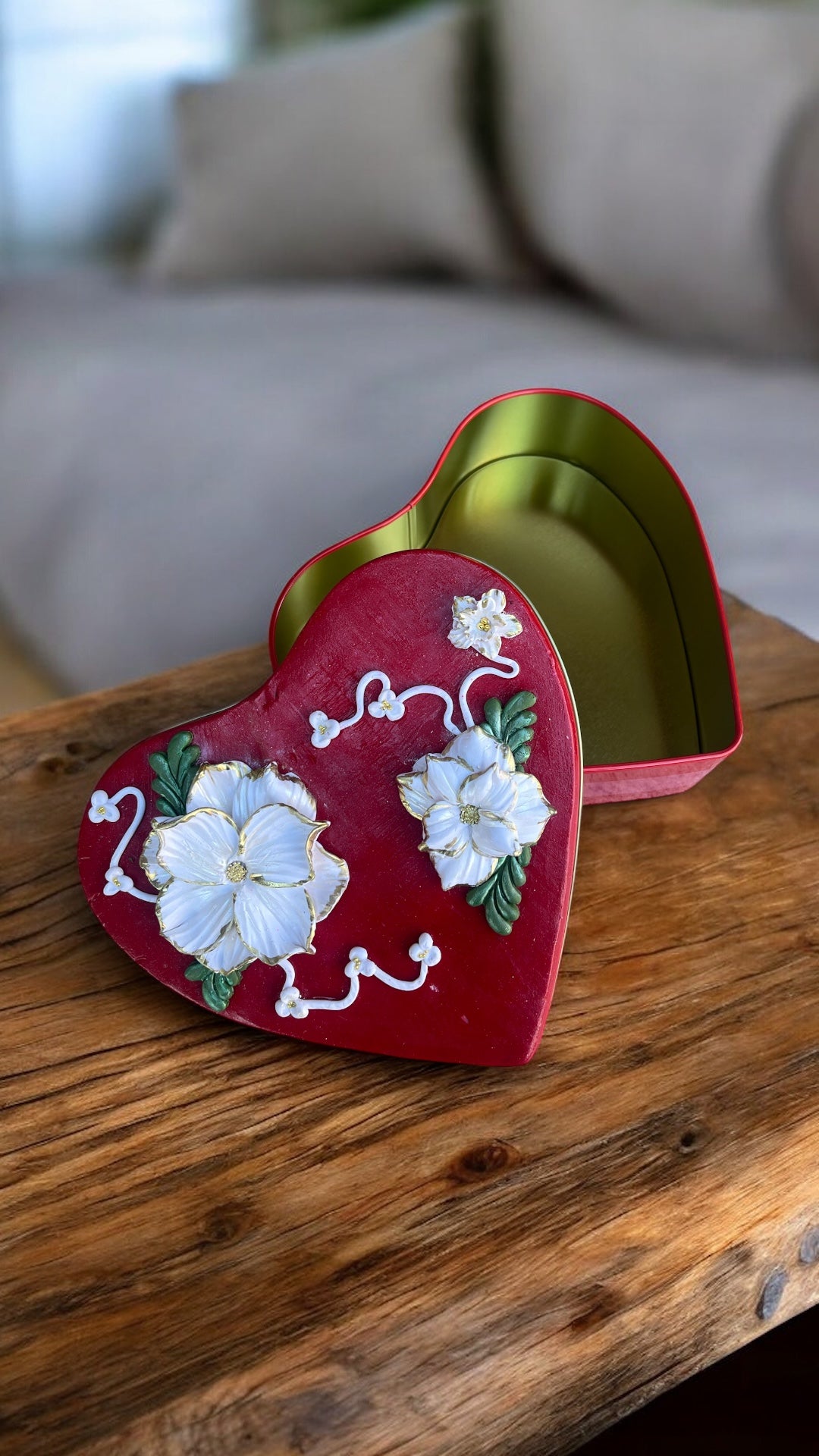 Red Heart Trinket Tin