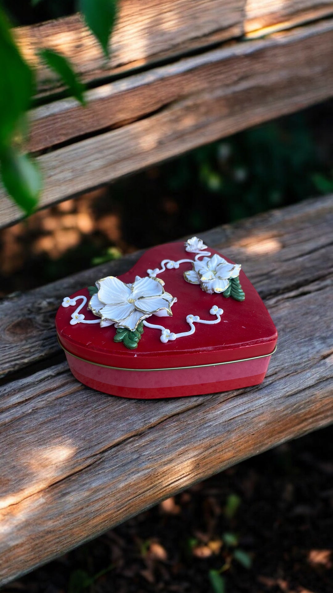 Red Heart Trinket Tin