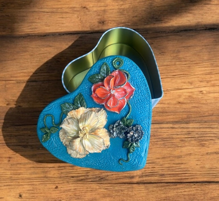 Teal Heart Tin